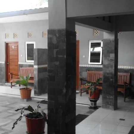 Tanjung Inn Wonosari Bagian luar foto