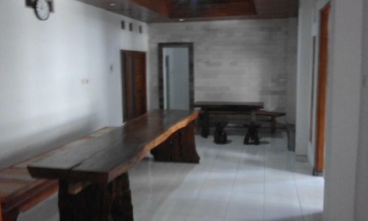 Tanjung Inn Wonosari Bagian luar foto